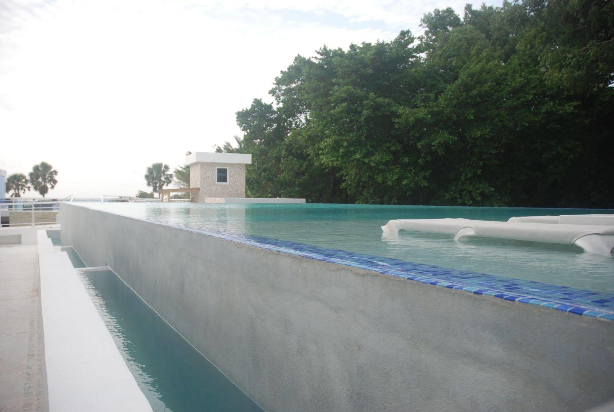 E&J Beach Condo Sosua Exterior photo